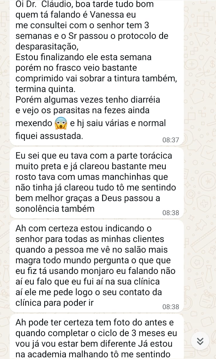 Mensagem de paciente Vanessa relatando melhora após o protocolo